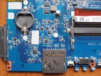 Sony VAIO SVF153 HKDA DAHKDAMB6A0 Photo (10).JPG
